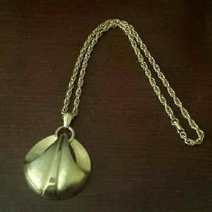 Fashion jewelry necklace💜